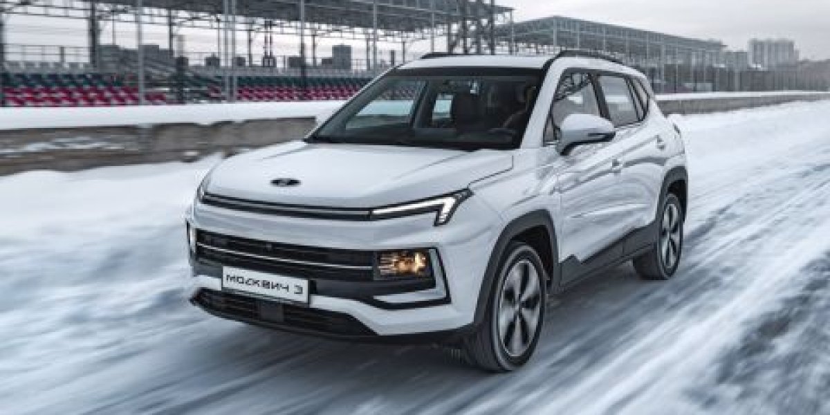 Россиянам напомнили о штрафах за «лысую» резину зимой