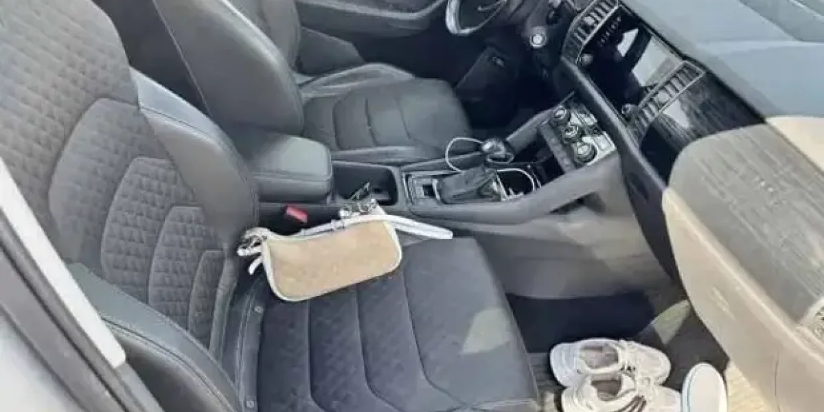 На месте пропажи Усольцевых нашли вещи. И останки? А почему столько денег в машине? На месте пропажи Усольцевых нашли вещи. И останки? А почему столько денег в машине?