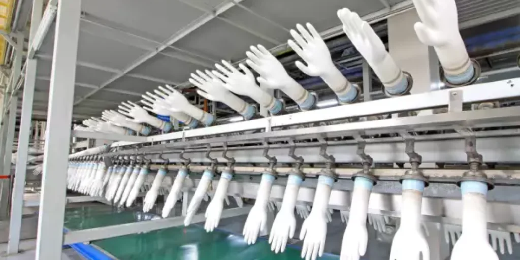 Как развивается рынок ПВХ-перчаток: производство, спрос и особенности применения