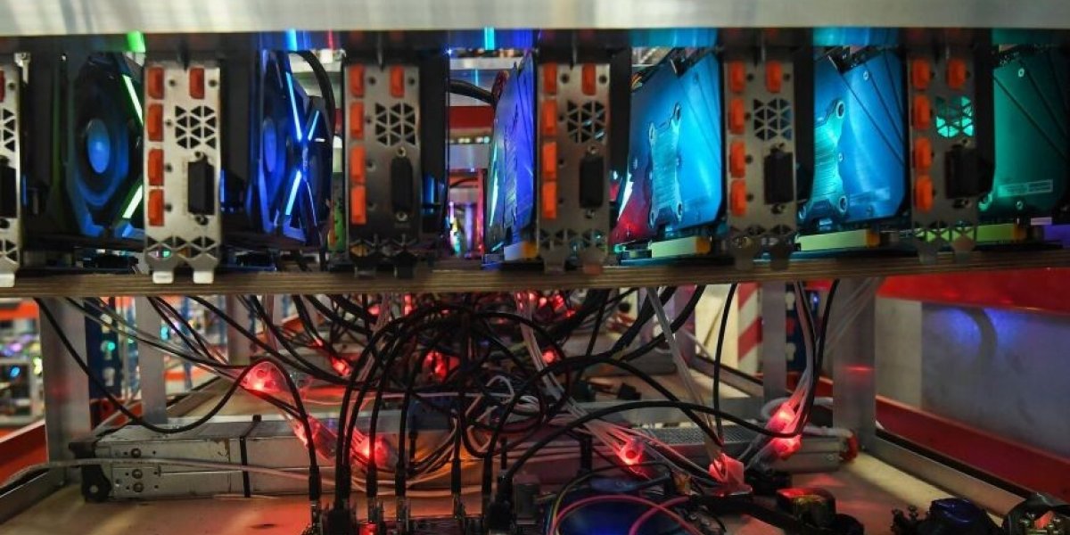 «США предложили Путину использовать мощности Запорожской АЭС для майнинга криптовалют»: Ъ