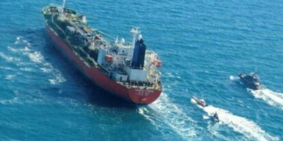 Маневры США вокруг Венесуэлы призывают китайский флот