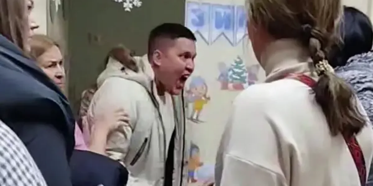 Обидевший ребёнка Дед Мороз из Челябинска раскрыл детали скандала в саду. Всё не так, как казалось