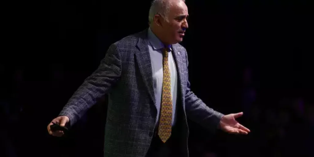 Политическая эмиграция грустит Политическая эмиграция грустит