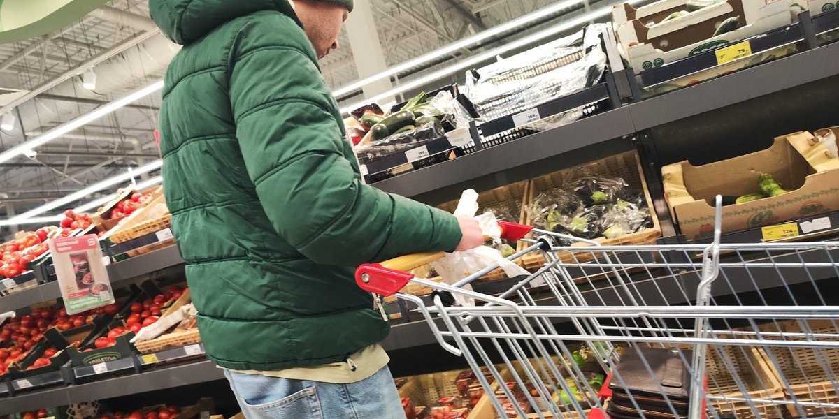 Продукты для новогоднего стола: что нужно и сколько это стоит