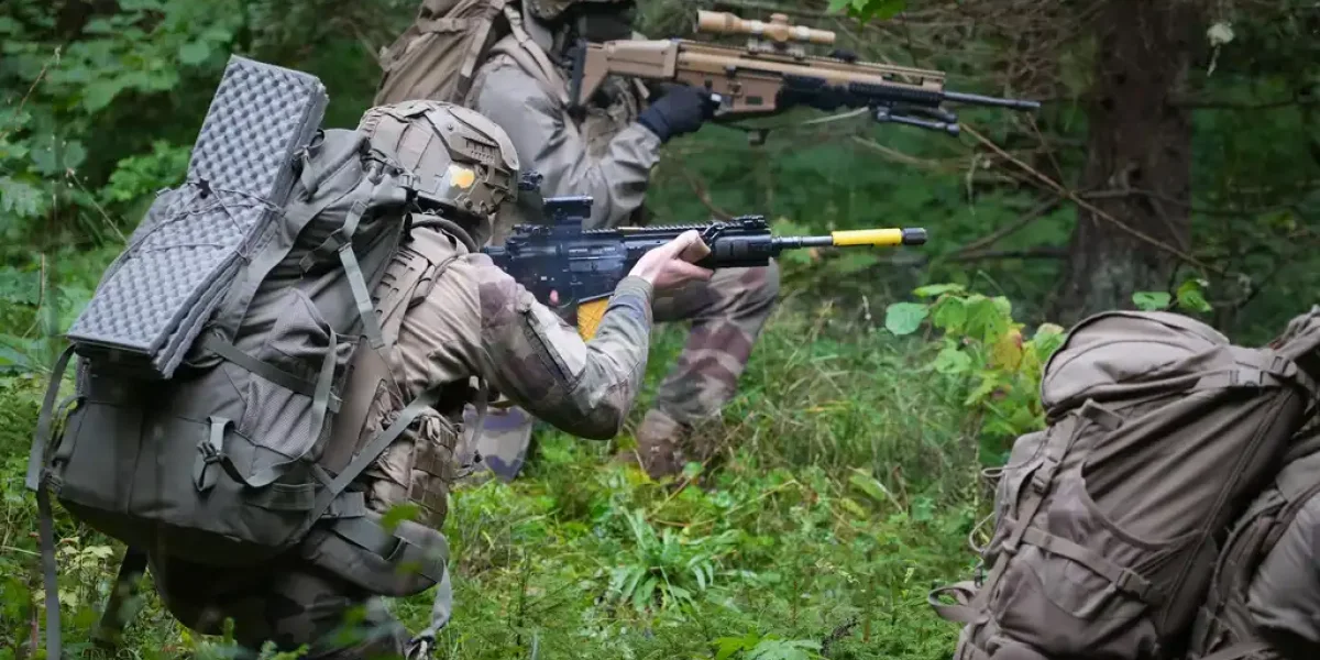 Эстонские генералы приготовились жечь дома россиян – но просчитались Эстонские генералы приготовились жечь дома россиян – но просчитались