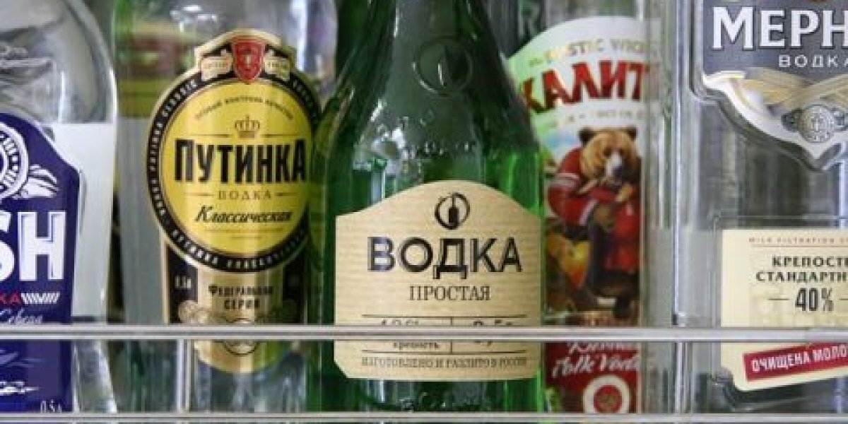 Россия стала лидером среди поставщиков водки в Китай
