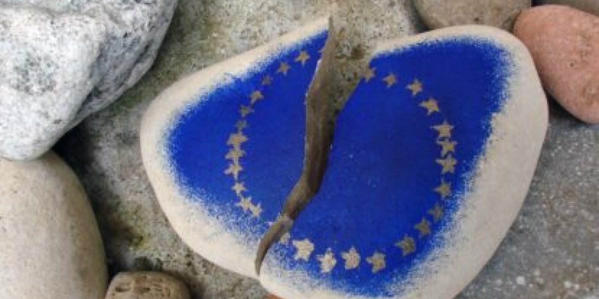 Евросоюз должен быть разрушен Евросоюз должен быть разрушен