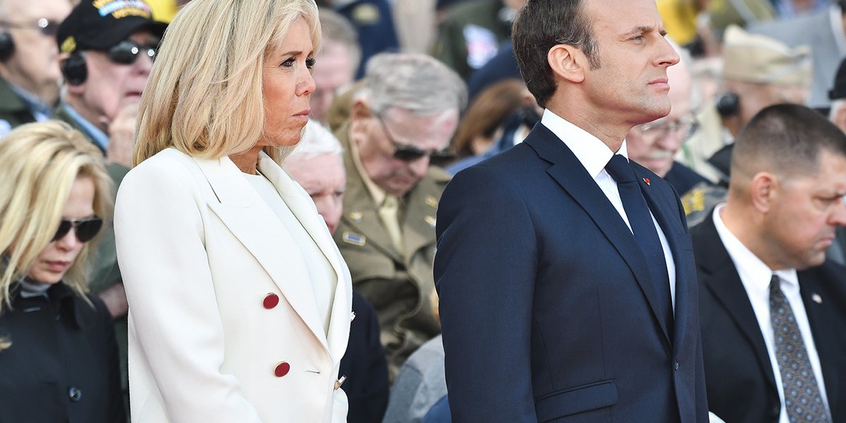 Брижит Макрон попала в очередной скандал: обматерила активисток