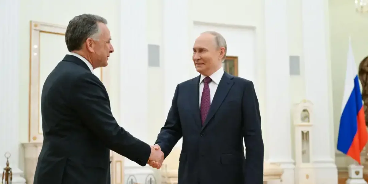 «Они были в шоке»: Стало известно, какой «сюрприз» Путин устроил посланцам Трампа Уиткоффу и Кушнеру в Москве «Они были в шоке»: Стало известно, какой «сюрприз» Путин устроил посланцам Трампа Уиткоффу и Кушнеру в Москве