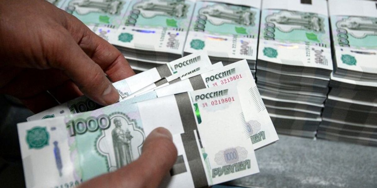 &laquo;"У кого суп жидок, а у кого жемчуг мелок". У нас концентрируются доходы и множатся миллиардеры&raquo;: нюанс опроса о доходах