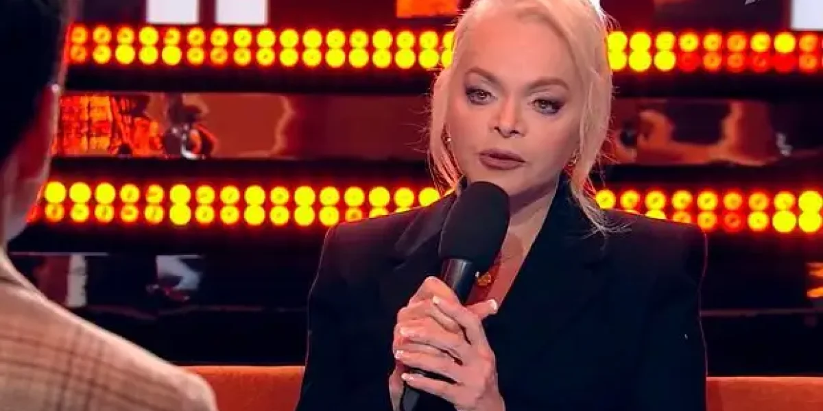 "Долина, никогда не вернет деньги, если ее не принудить". Вскрылись новые некрасивые ходы и дома певицы "Долина, никогда не вернет деньги, если ее не принудить". Вскрылись новые некрасивые ходы и дома певицы