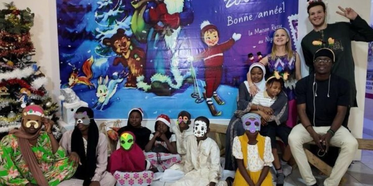 В Африке встречают Новый год по-русски