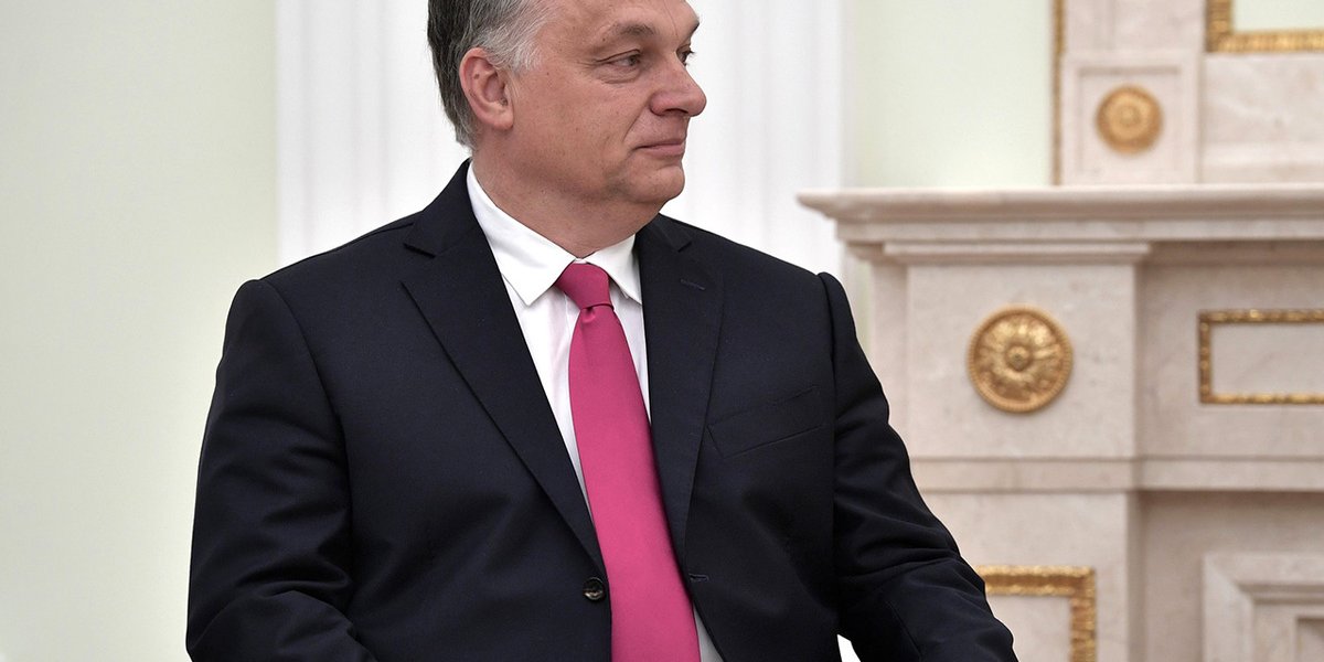 Орбан увидел в действиях ЕС курс на возможную войну с РФ