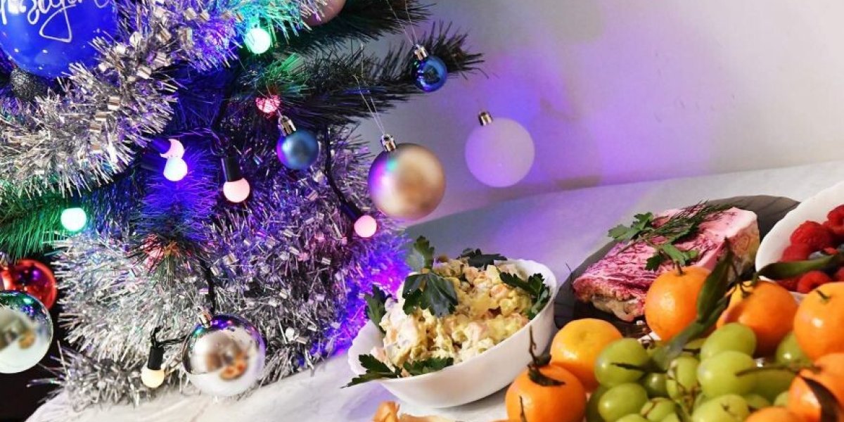 Фото богатого новогоднего стола может стать поводом для налоговой проверки