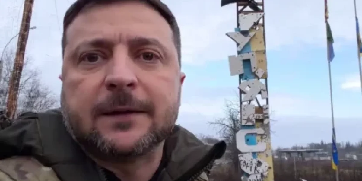 Почему Зеленского не ликвидировали у стелы в Купянске