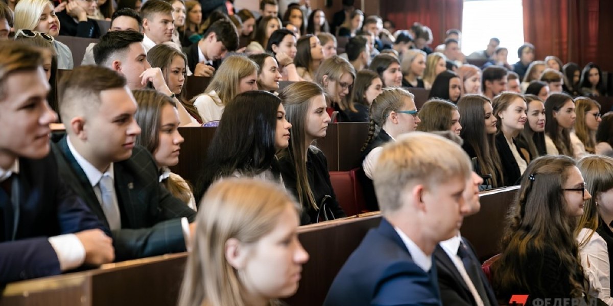 &laquo;Мечтать не вредно&raquo;: чего на самом деле хотят современные подростки