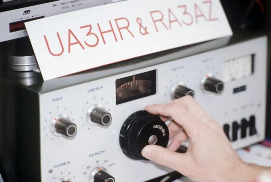 «Испитой» и «Покаянный»: Радио «Судного дня» разразилось потоком сообщений