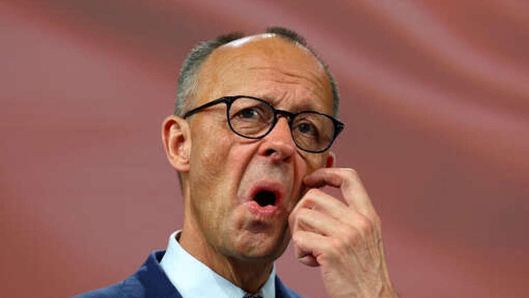 «Дорогой Мерц, вы даже не в игре»: Кирилл Дмитриев предложил рейхсканцлеру капитулировать и не мешать миру «Дорогой Мерц, вы даже не в игре»: Кирилл Дмитриев предложил рейхсканцлеру капитулировать и не мешать миру