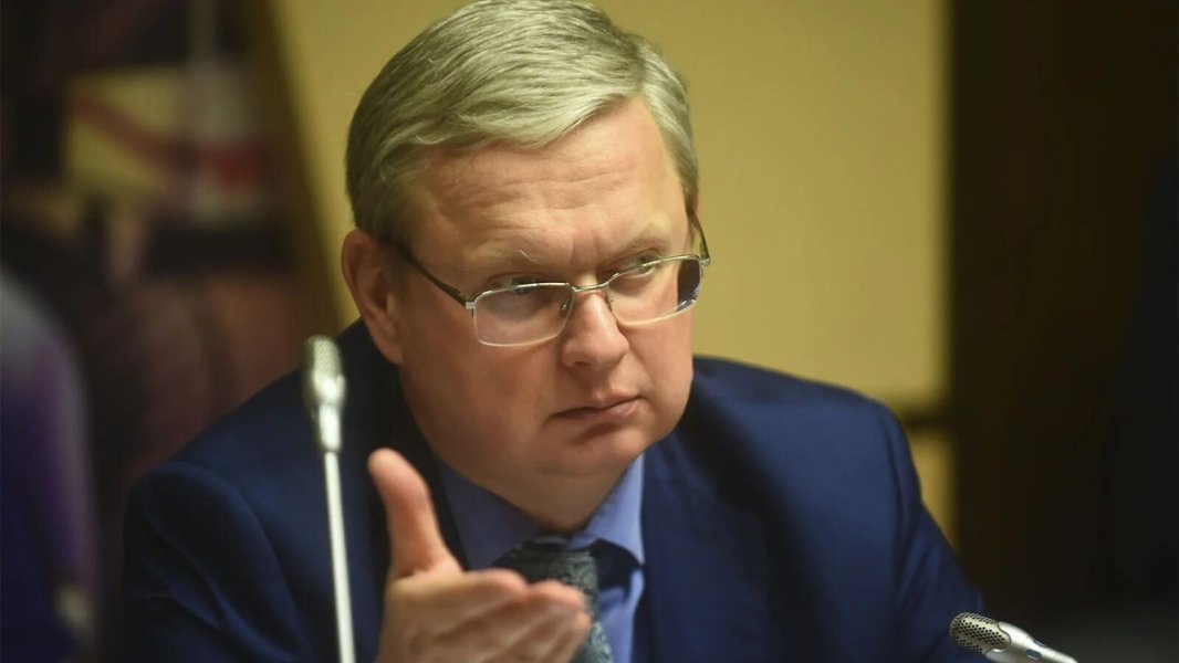 Михаил Делягин: Средняя зарплата в 150 тысяч — это не рост благосостояния, а статистический фокус, прикрывающий нищету