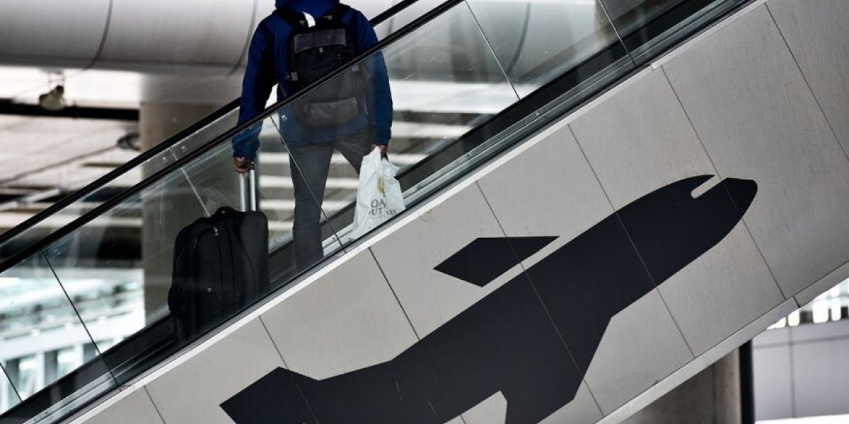 «Заморозить средства, запретить бизнес и брать кредиты в России»: в Госдуме взялись за скрывающихся за границей россиян