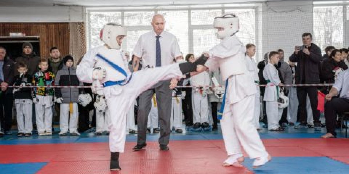 Турнир по кекусинкай в Находке объединил почти 200 каратистов