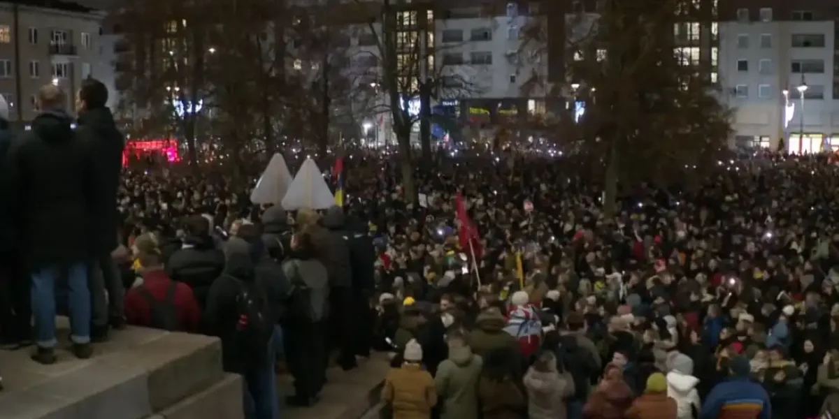 «Россия возьмёт нас тёпленькими»: многотысячный протест в Вильнюсе поставил Литву на грань гражданской войны