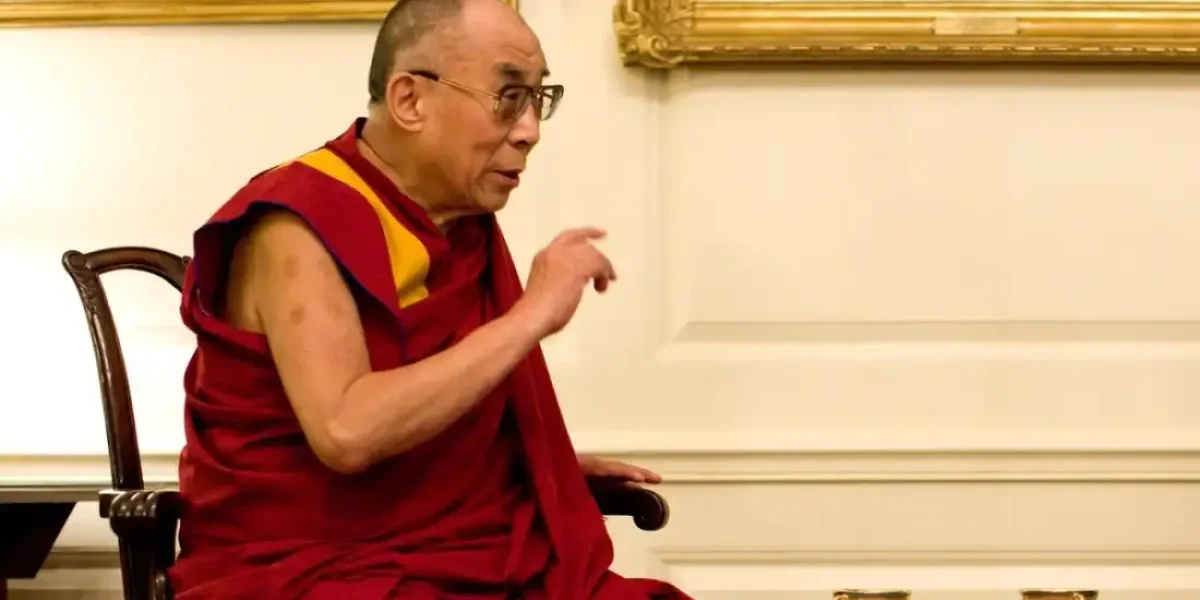 «Крайне неловко»: поездка эстонской делегации к далай-ламе обернулась неожиданно громким скандалом «Крайне неловко»: поездка эстонской делегации к далай-ламе обернулась неожиданно громким скандалом