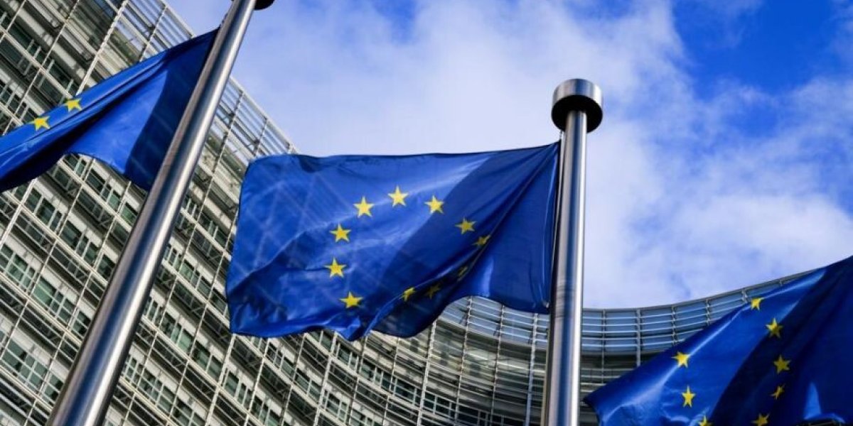 ЕС замахнулся на 200 млрд России: Будапешт предупреждает, а Москва обещает жёсткий ответ ЕС замахнулся на 200 млрд России: Будапешт предупреждает, а Москва обещает жёсткий ответ