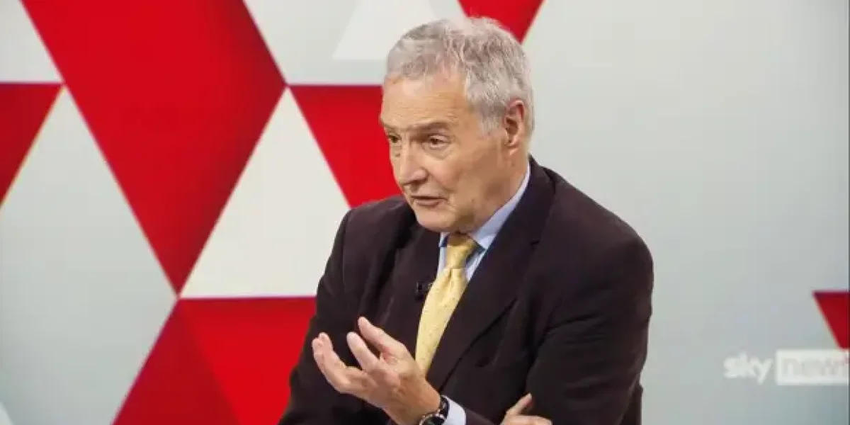 В Британии предложили захватить наш корабль "Янтарь", пригнать в порт, достать все секреты и уничтожить