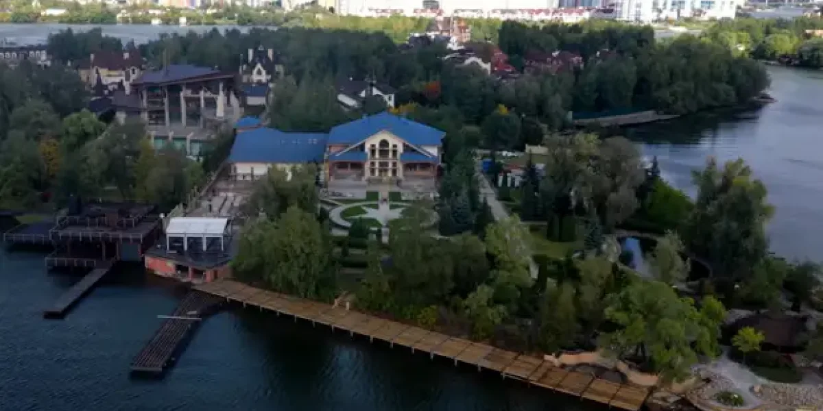 Вслед за Долиной взялись за Киркорова. Должен освободить участок, где его дом