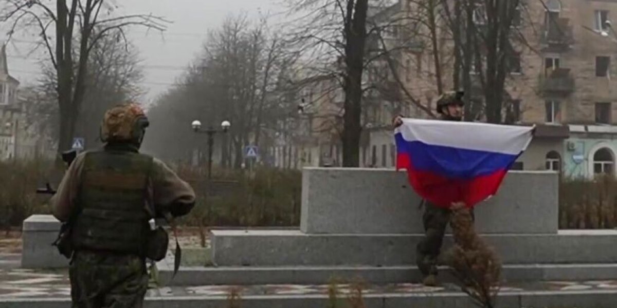 «ВС РФ совершили грандиозный прорыв на 10 км. У наших бойцов чугунные яйца»: Онуфриенко «ВС РФ совершили грандиозный прорыв на 10 км. У наших бойцов чугунные яйца»: Онуфриенко