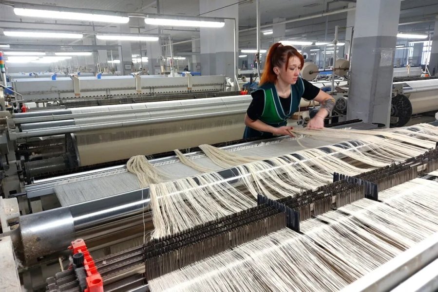 Маркетплейсы сделали то, что неподвластно Минпромторгу: как цифровые платформы стимулируют рост российской промышленности