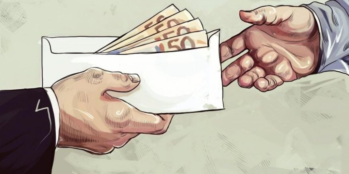 Госдума закрыла скандал платных столов: кого наказали на самом деле?