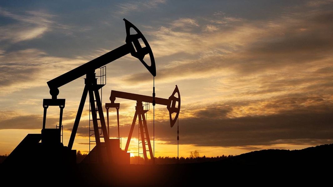 Госкомпании перестали платить &mdash; их долги перед бизнесом выросли в разы. А так-то, в экономике все стабильно