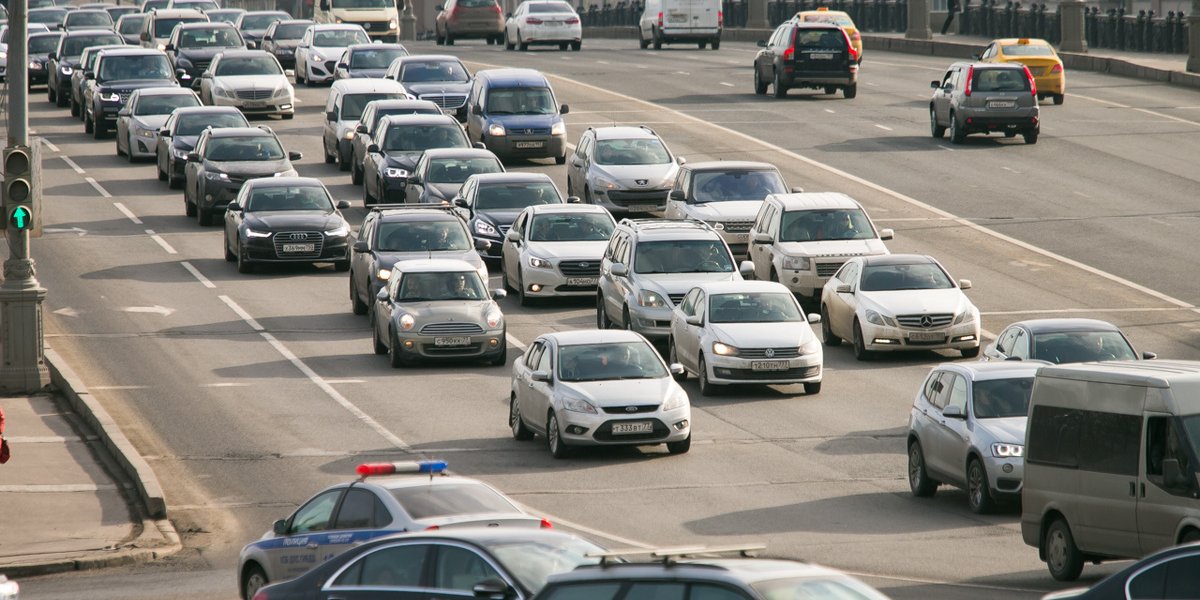 ЦОДД назвал самые загруженные дни на дорогах Москвы в декабре