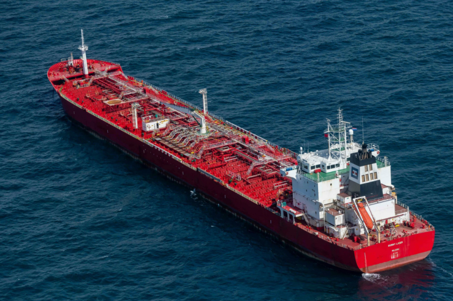 Рубль укрепляется — экспортёры в убытках: где же их всесильнее лобби? Рубль укрепляется — экспортёры в убытках: где же их всесильнее лобби?