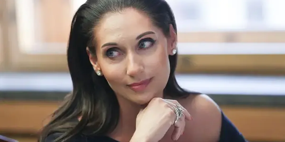 Хотите поговорить с депутатом Госдумы? 70 тысяч. Постоять рядом? 35. Громкое расследование о дельцах в ГД