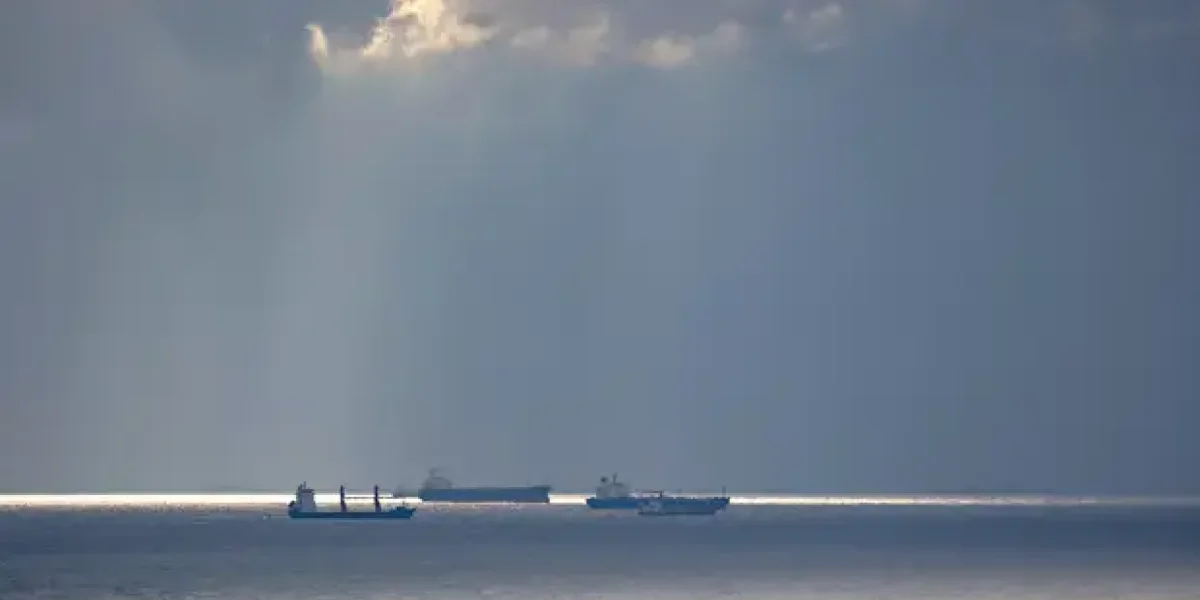 Bloomberg: Трамп опять "переобулся" и готовит новые санкции России. Путин - ответил! Назвав европейцев "подсвинками" Bloomberg: Трамп опять "переобулся" и готовит новые санкции России. Путин - ответил! Назвав европейцев "подсвинками"