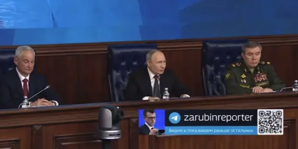 Bloomberg: Трамп опять "переобулся" и готовит новые санкции России. Путин - ответил! Назвав европейцев "подсвинками" Bloomberg: Трамп опять "переобулся" и готовит новые санкции России. Путин - ответил! Назвав европейцев "подсвинками"