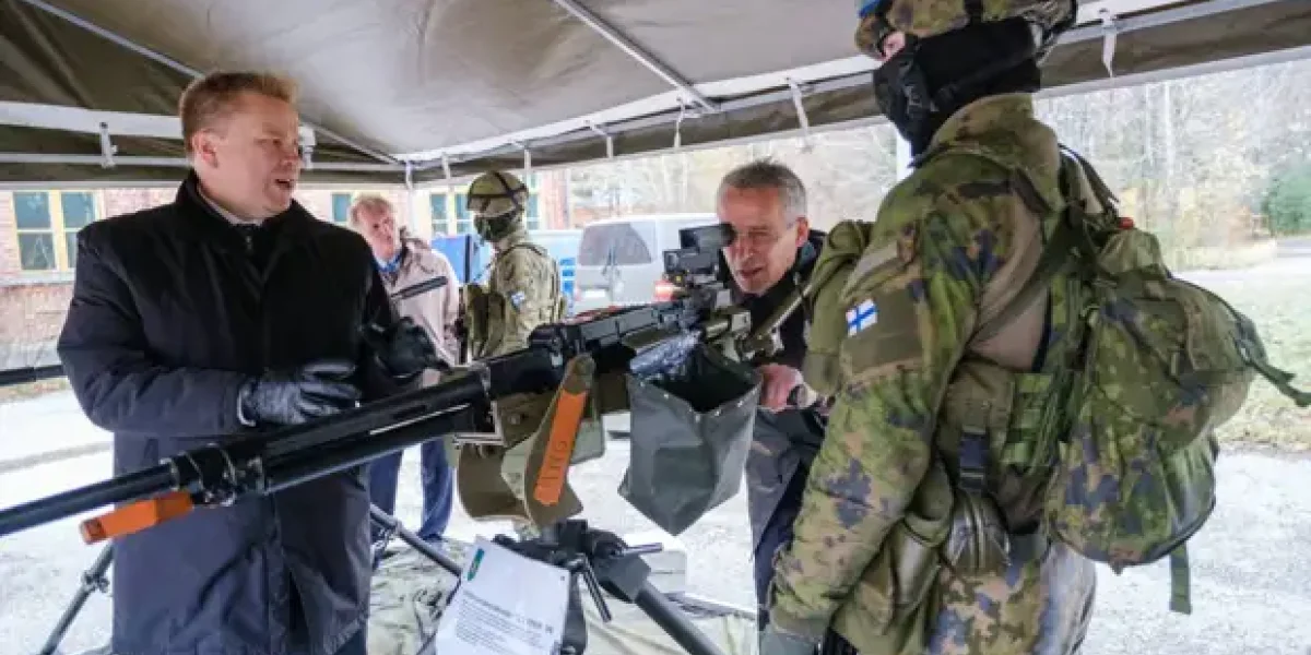 Финны больше не покупают дома. "А зачем? Через год все равно война. Всех их разбомбят"