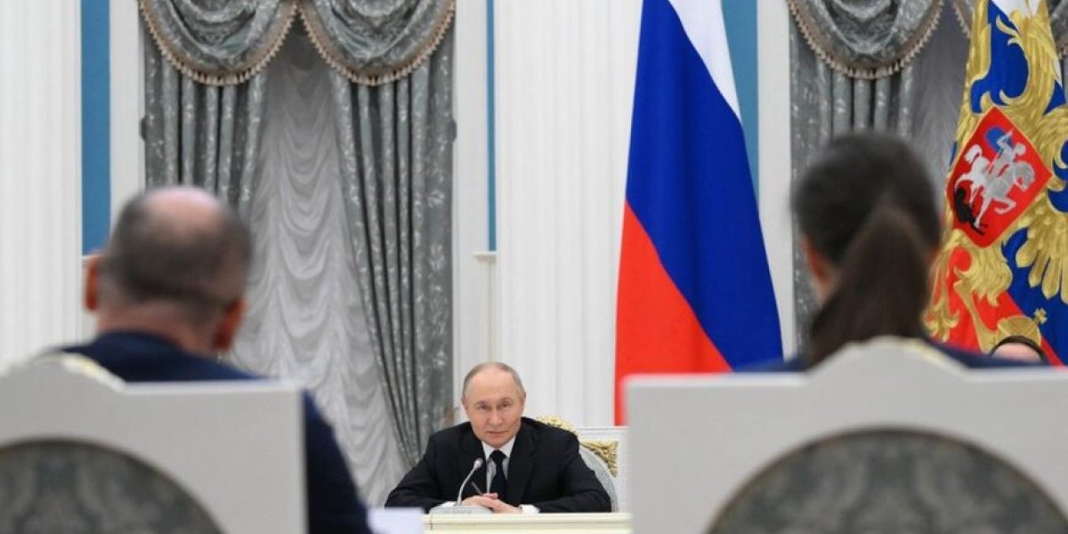 Путин сжал кулак: «вот как надо с ними работать». Что было дальше?