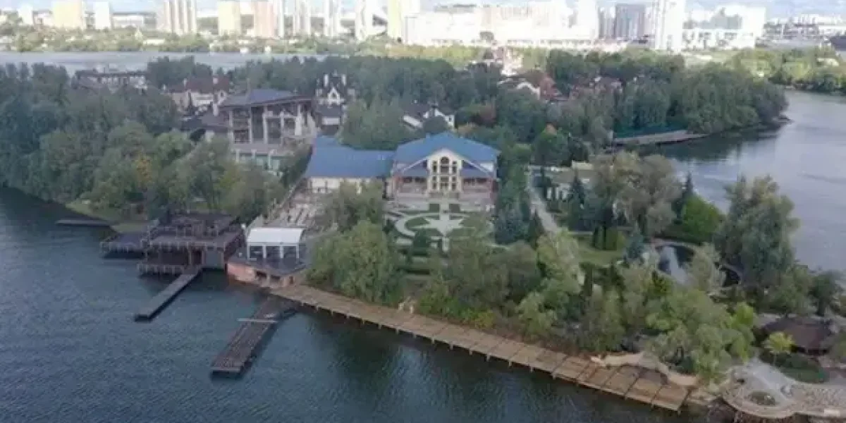 Вслед за Долиной взялись за Киркорова. Должен освободить участок, где его дом