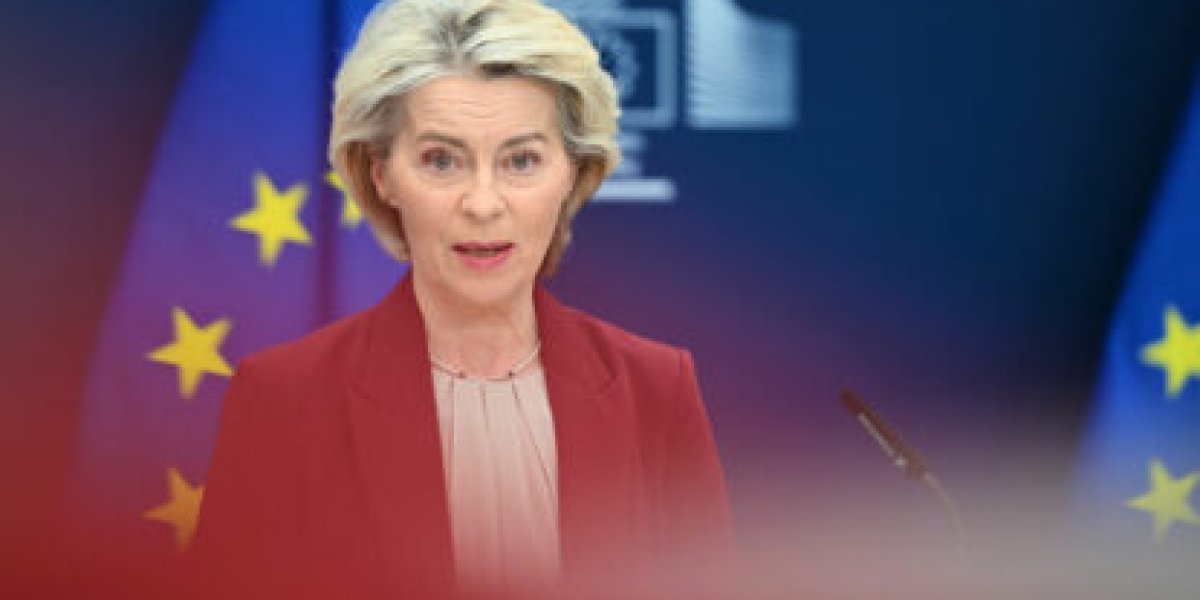 Урсула проиграла битву за деньги России «великолепной семерке» Урсула проиграла битву за деньги России «великолепной семерке»