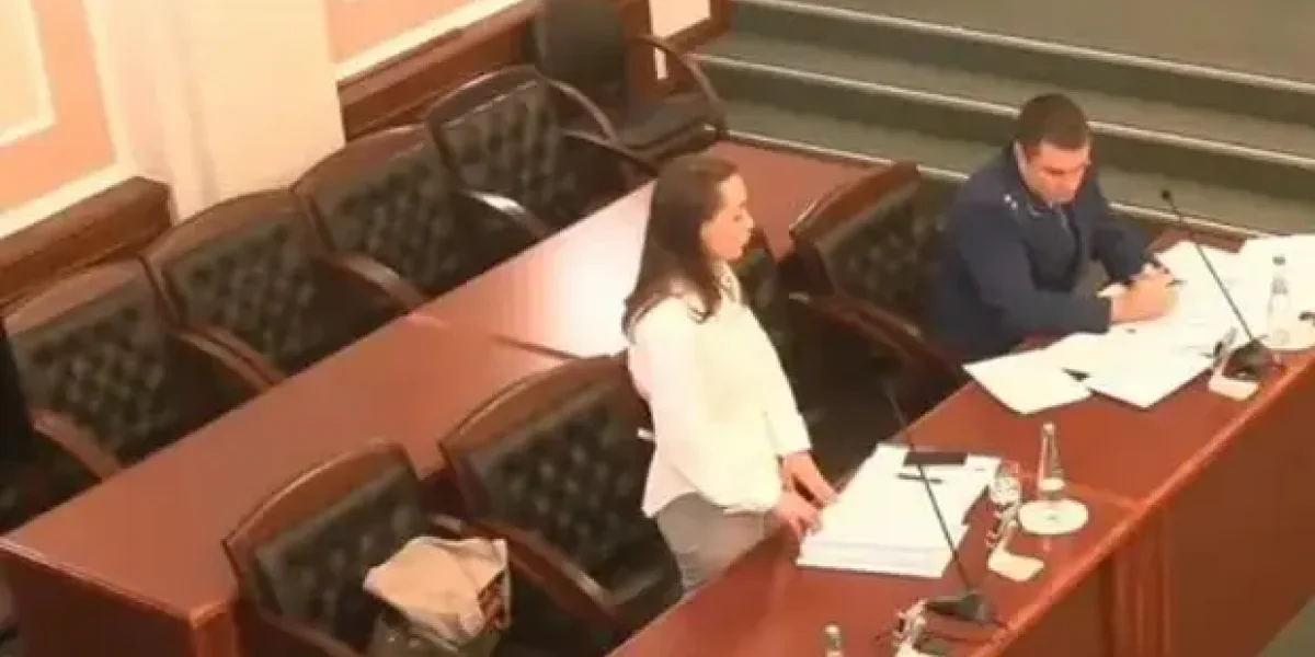 "Как - невменяемая? Она была доверенным лицом Путина!" Лурье победила Долину. Хроника Суда. Но что сказал прокурор?