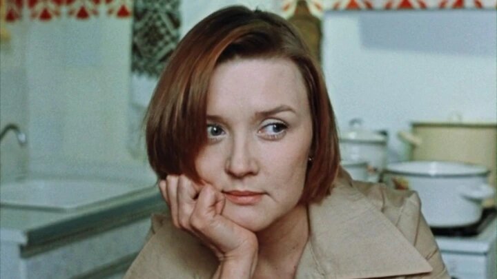 Последние часы Веры Алентовой. Сама приехала в театр, но покинула его на носилках. Не стало звезды фильма "Москва слезам не верит"