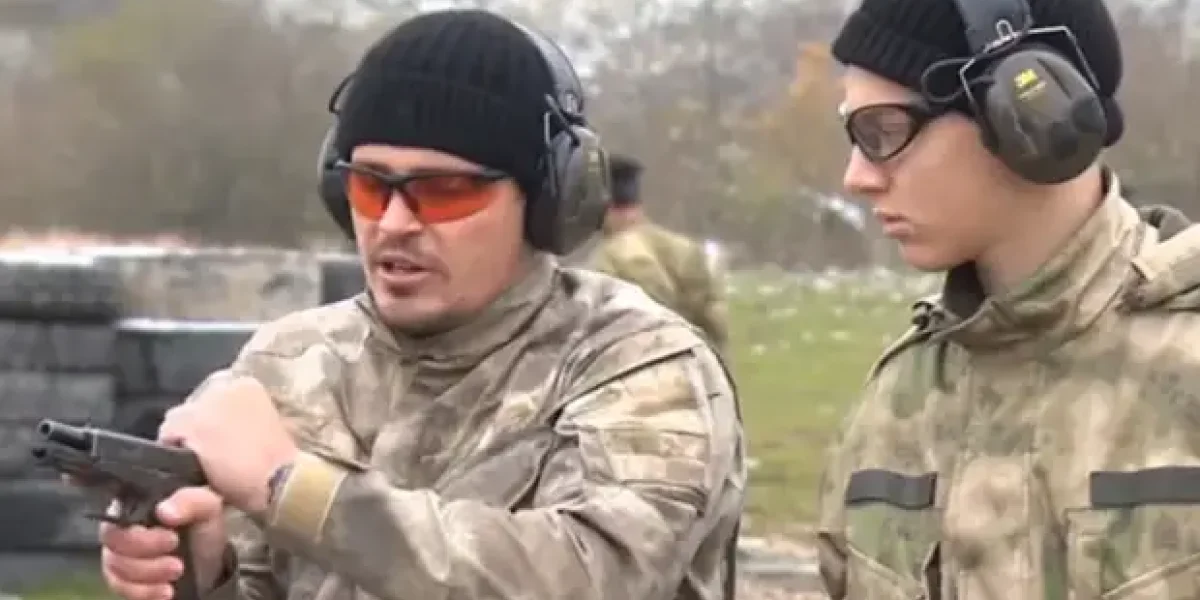 &laquo;Я не хочу быть частью этого цирка&raquo;. Чем сейчас занимается сын Орбакайте и внук Пугачевой Дени