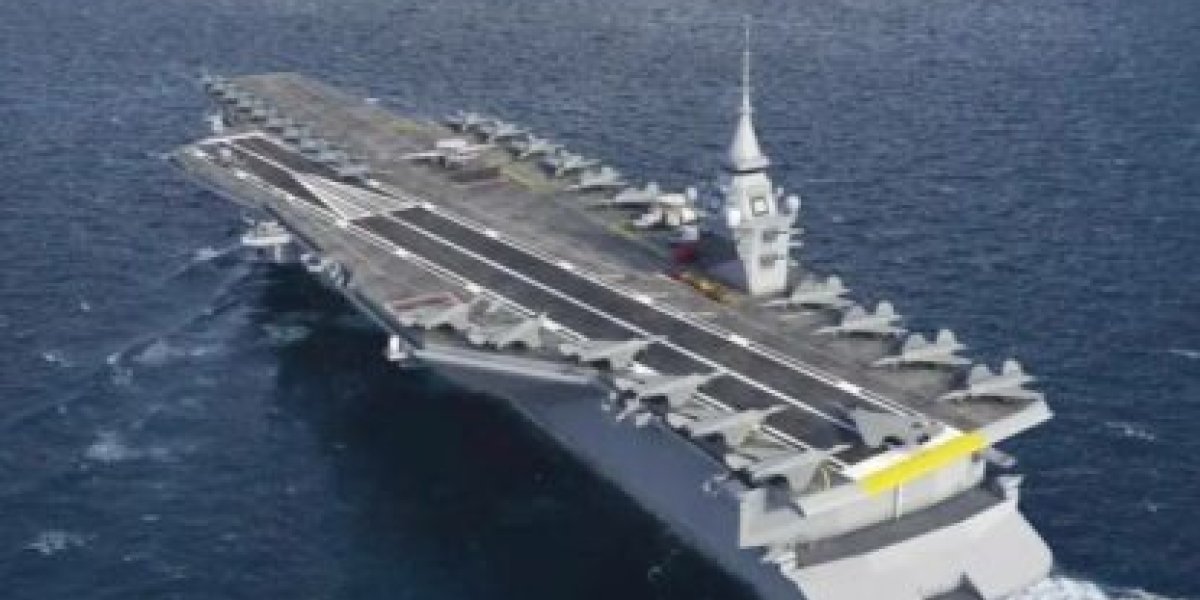 Миф о «русской угрозе» заставляет Францию строить новый авианосец