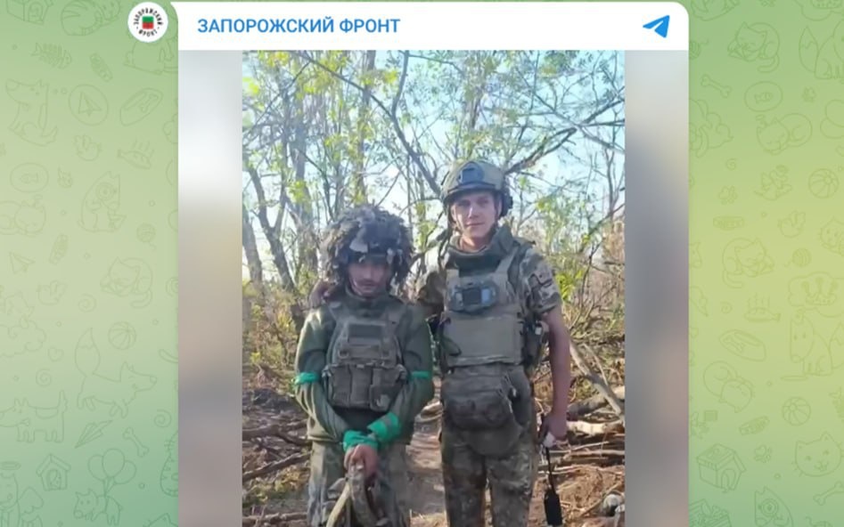 "Я тебя так долго искал, Микола". Русский рванул из плена с "трофеем". Украинским штурмовикам осталось только молиться "Я тебя так долго искал, Микола". Русский рванул из плена с "трофеем". Украинским штурмовикам осталось только молиться