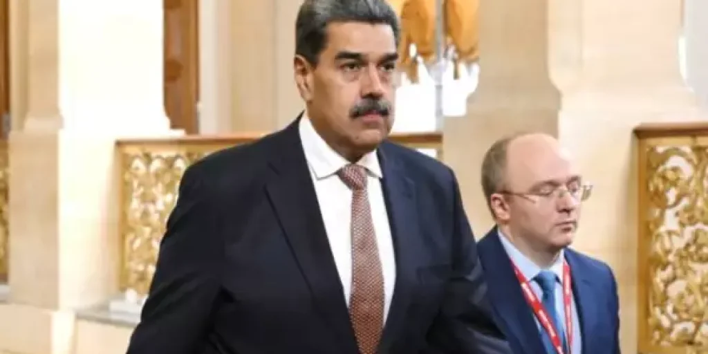"Змея на груди": Как ближайшее окружение помогло США захватить Николаса Мадуро