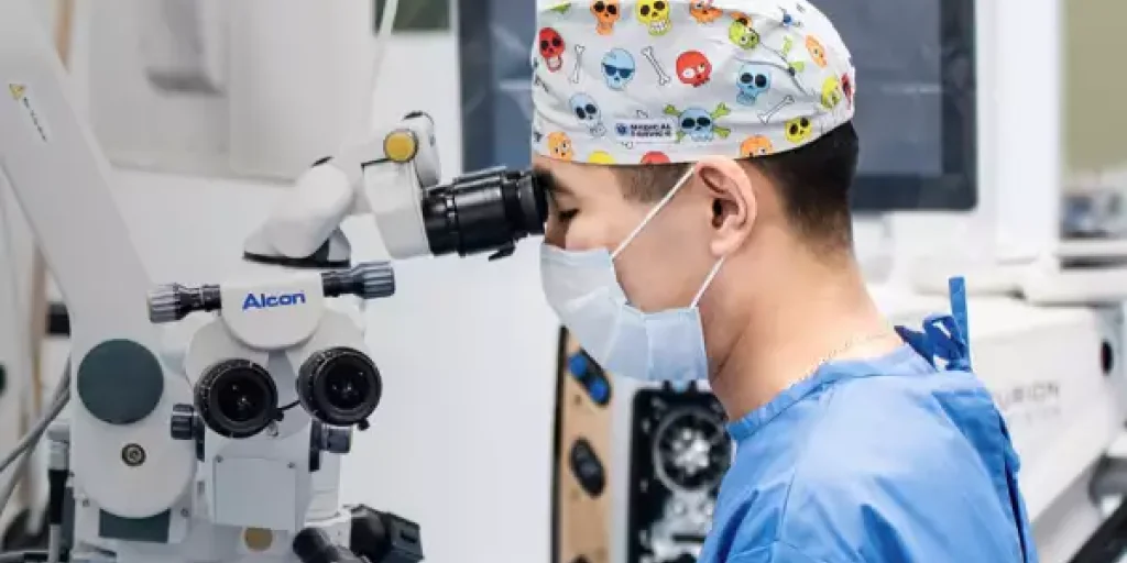 Хирургия катаракты: аналитический обзор современных методов